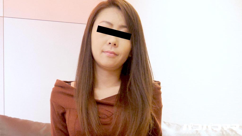 Seducing A Housewife 36： Between The Pretty Legs – Pacopacomama – 2018-02-27 JAV Movie