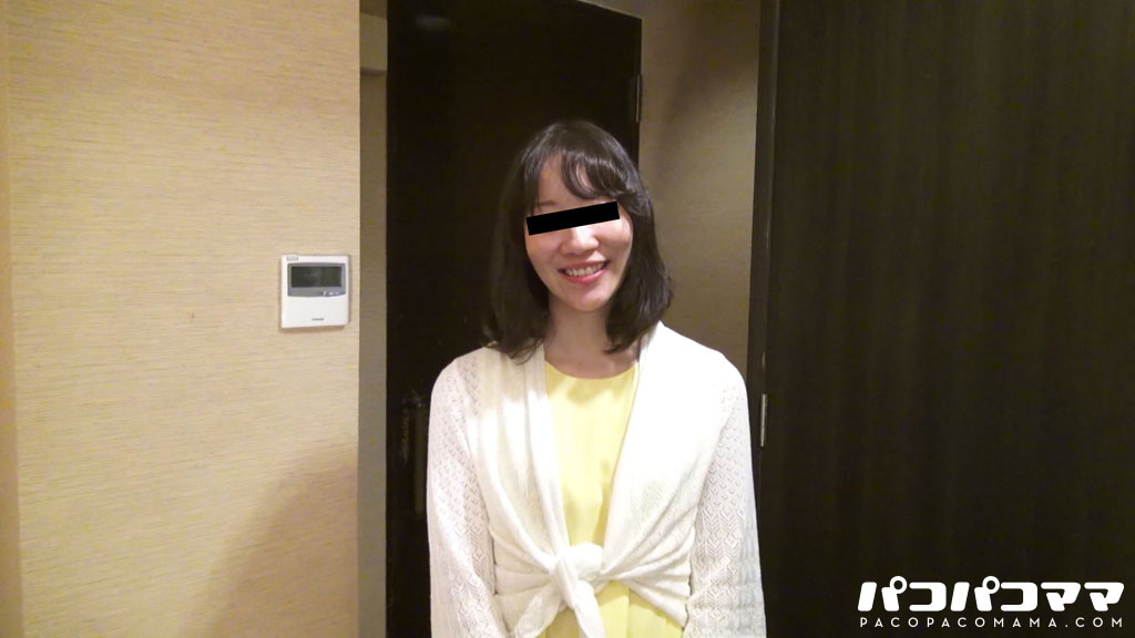 Wives Drinking Cum, 67: A Hobby Since Her 20s – Pacopacomama – 2018-04-10 JAV Movie